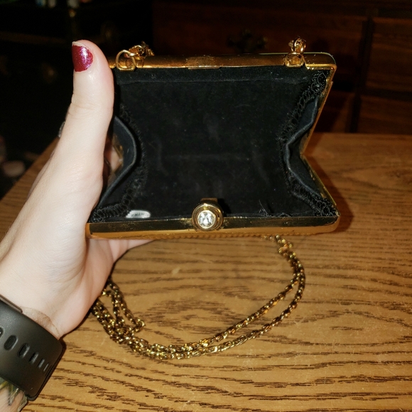 Mini Gold Purse - Picture 9 of 12
